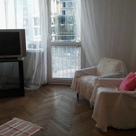Rondo Onz Apartment